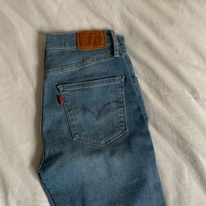 Levi’s Skinny Jeans